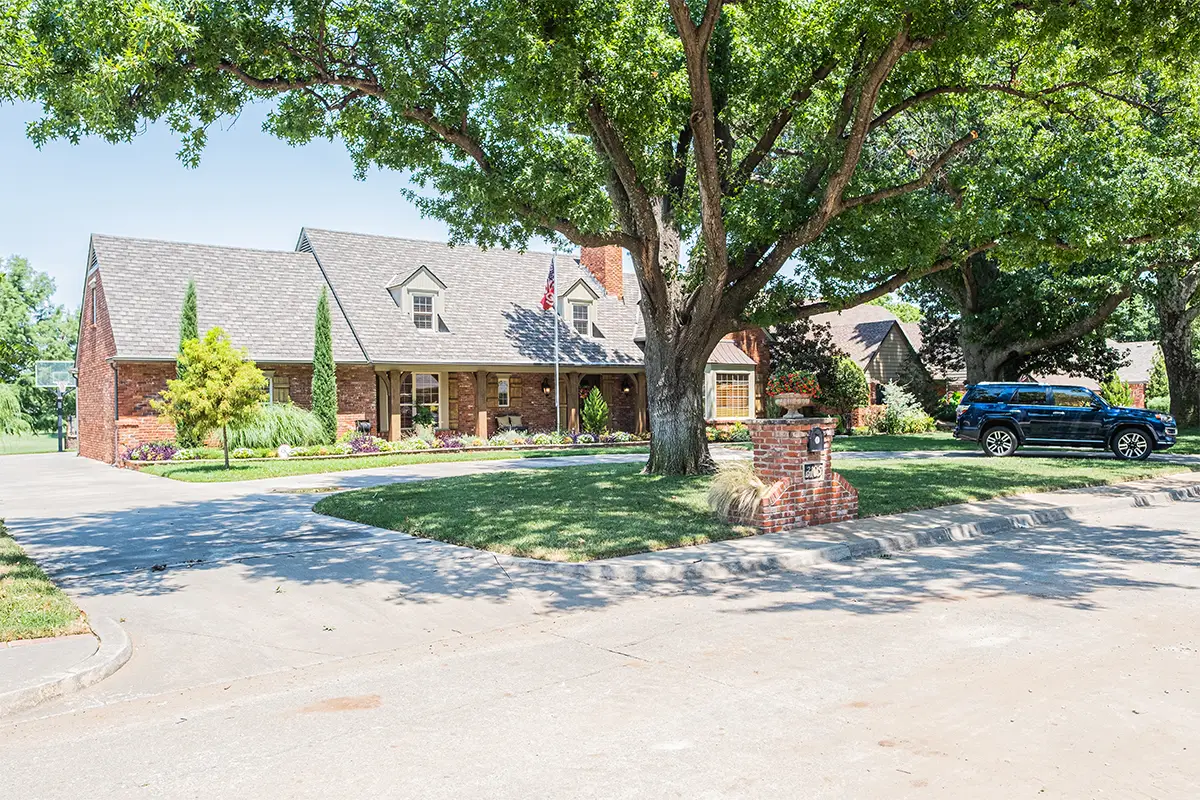 3105 Thorn Ridge