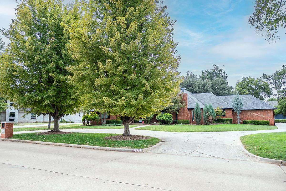 Nov 2025 N - 2924 Brush Creek Road