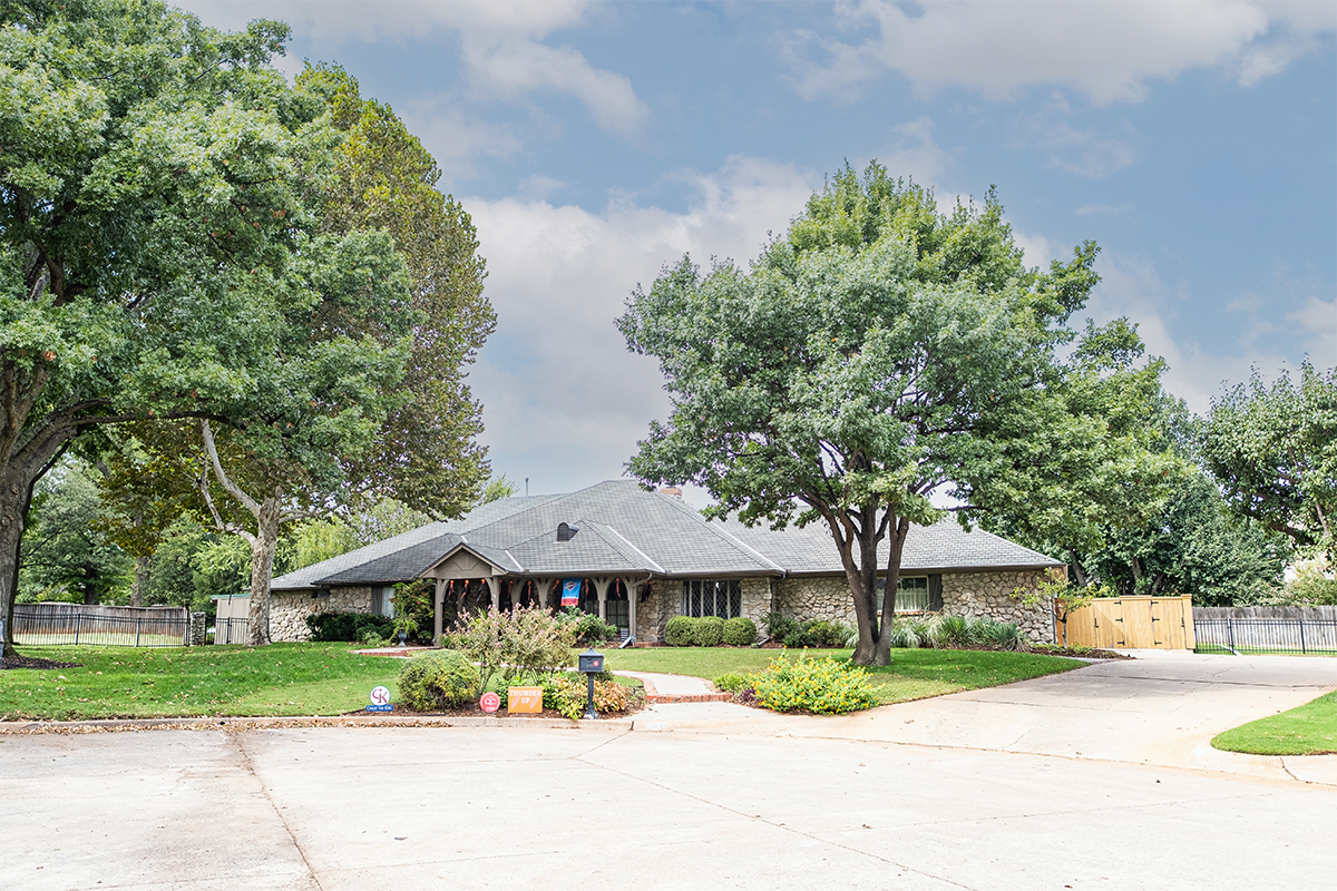 Nov 2025 S - 12101 Brookhollow Road