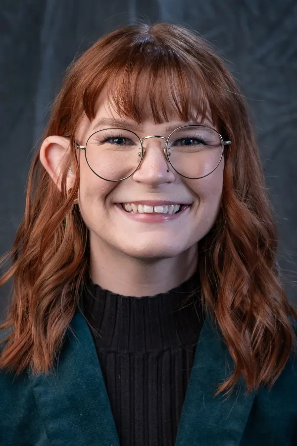 Allie's headshot