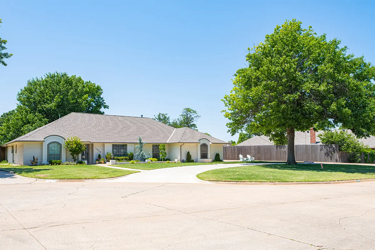 June 2026 Yard of the Month - 11909 Chestnut Ridge Road