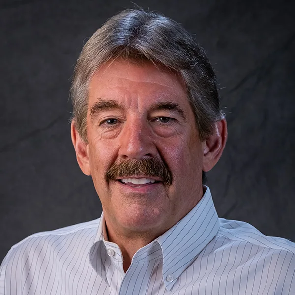 Alan's headshot