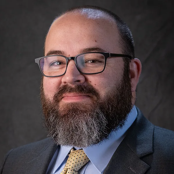 Darris's headshot