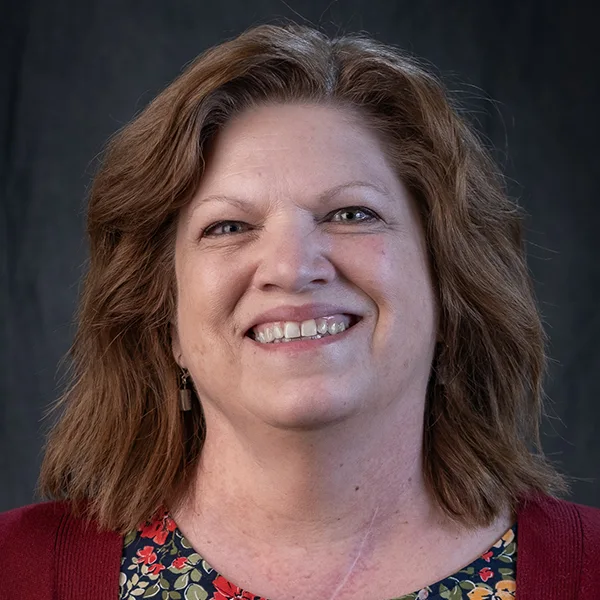 Terri's headshot