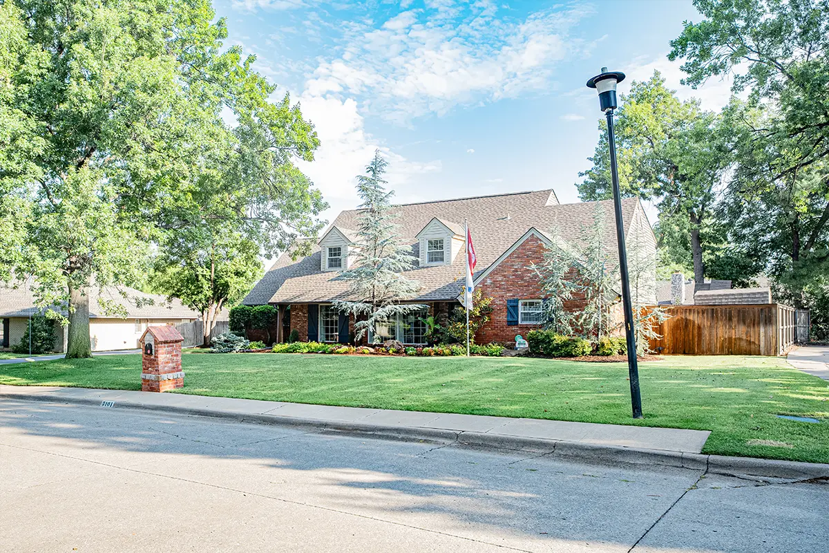 3101 Red Oak
